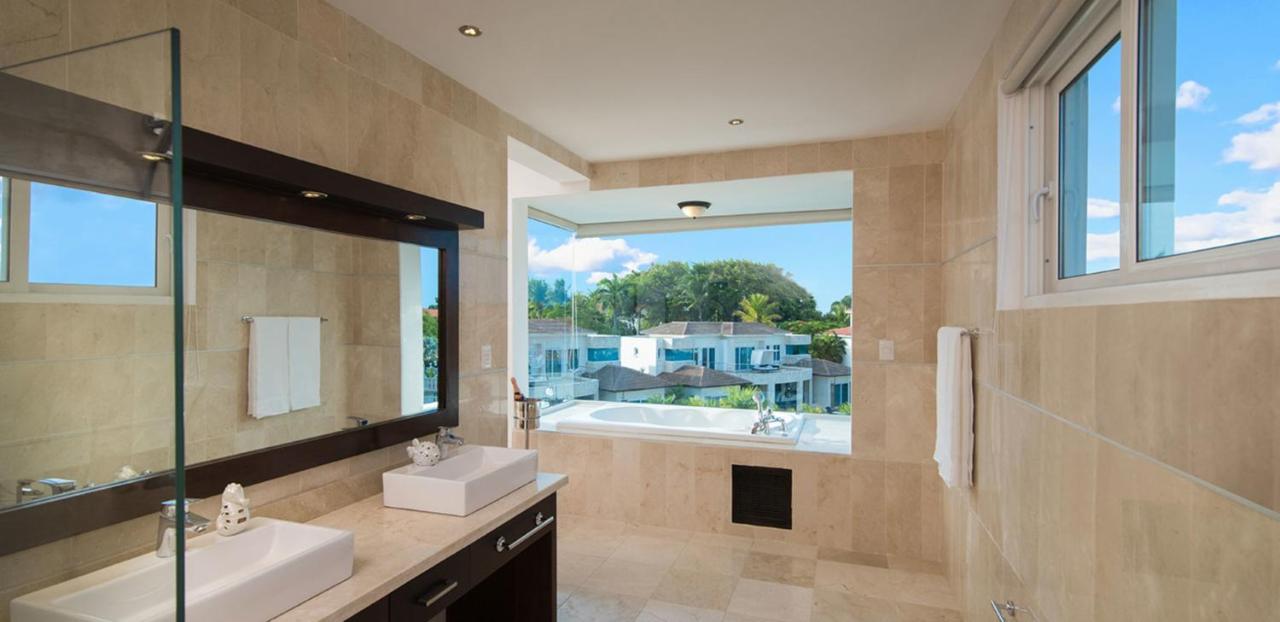 Royal Villas At Lifestyle Resort Puerto Plata Exterior photo